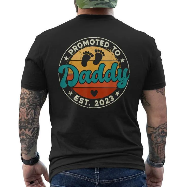 For Father Vintage Promoted To Daddy 2023 Men’s Crewneck Short Sleeve Back Print T-shirt
